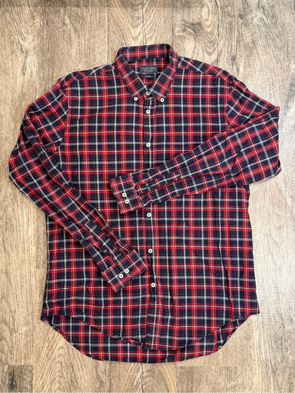 Zara Man Men’s XL 44 Red Navy Plaid Slim Fit Button Down Shirt